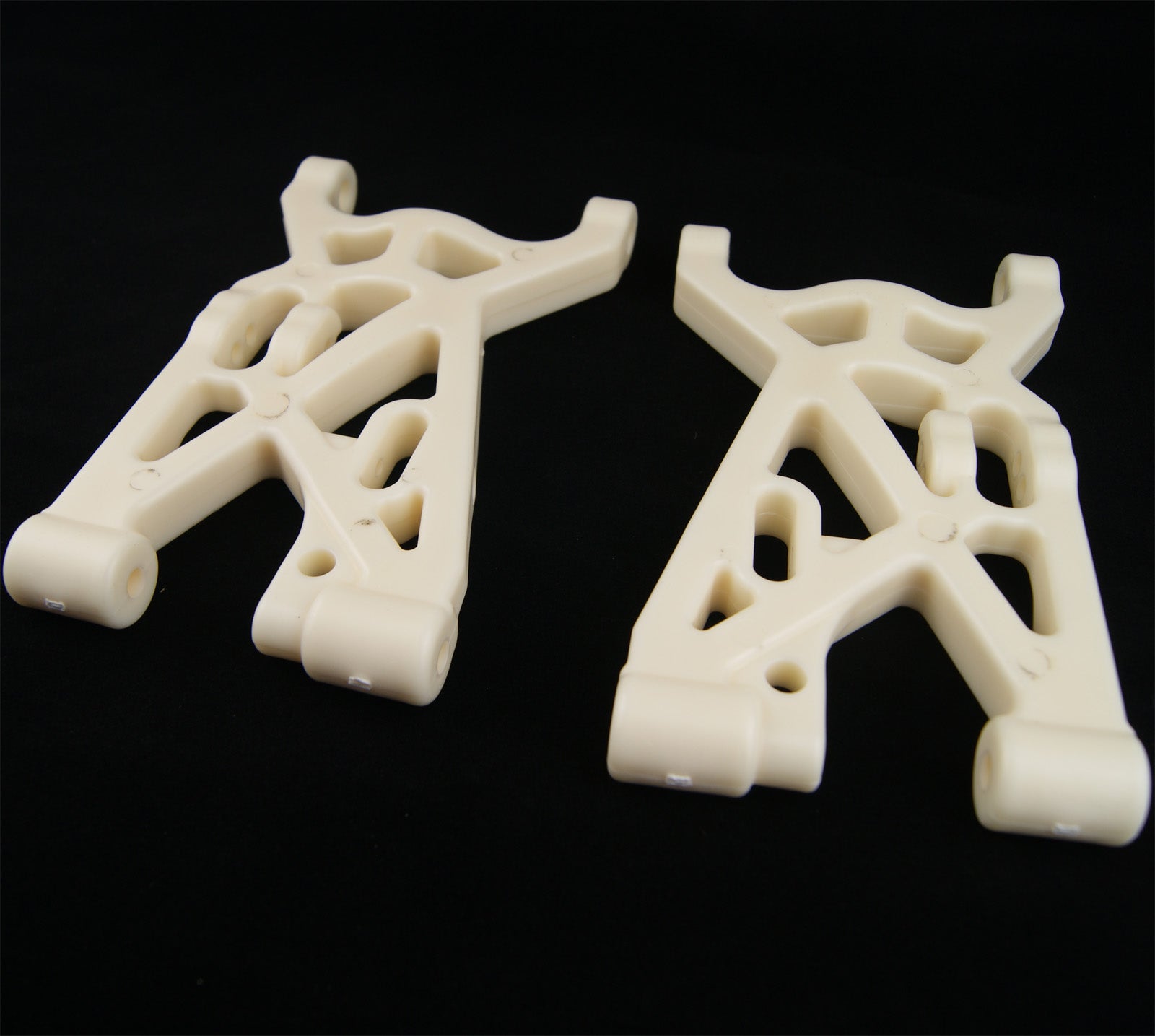 Front Nylon Lower Suspension Arms for Rovan LT/ Losi 5ive T / 30°N